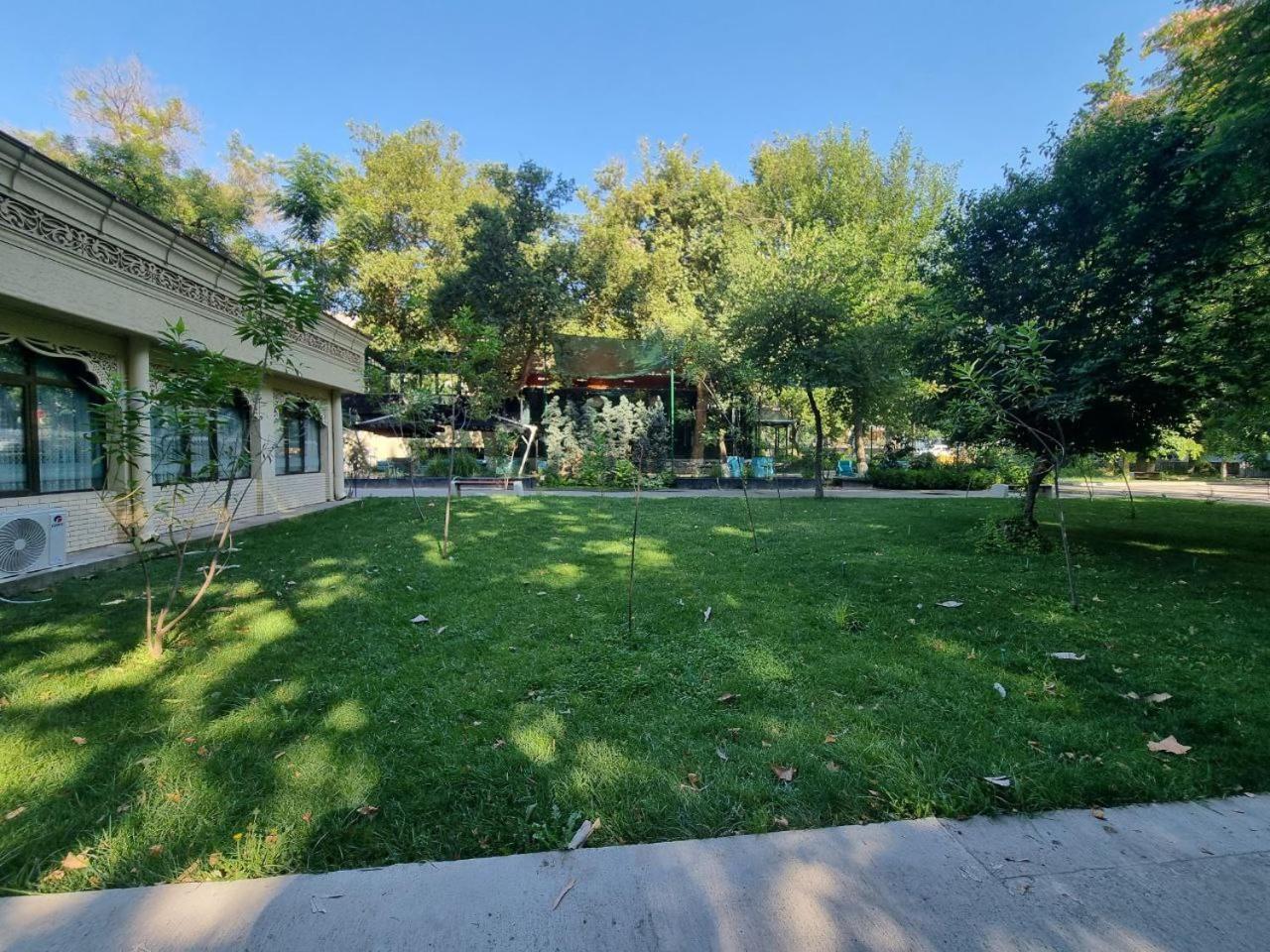 City Center Apartment 1 Tashkent Luaran gambar