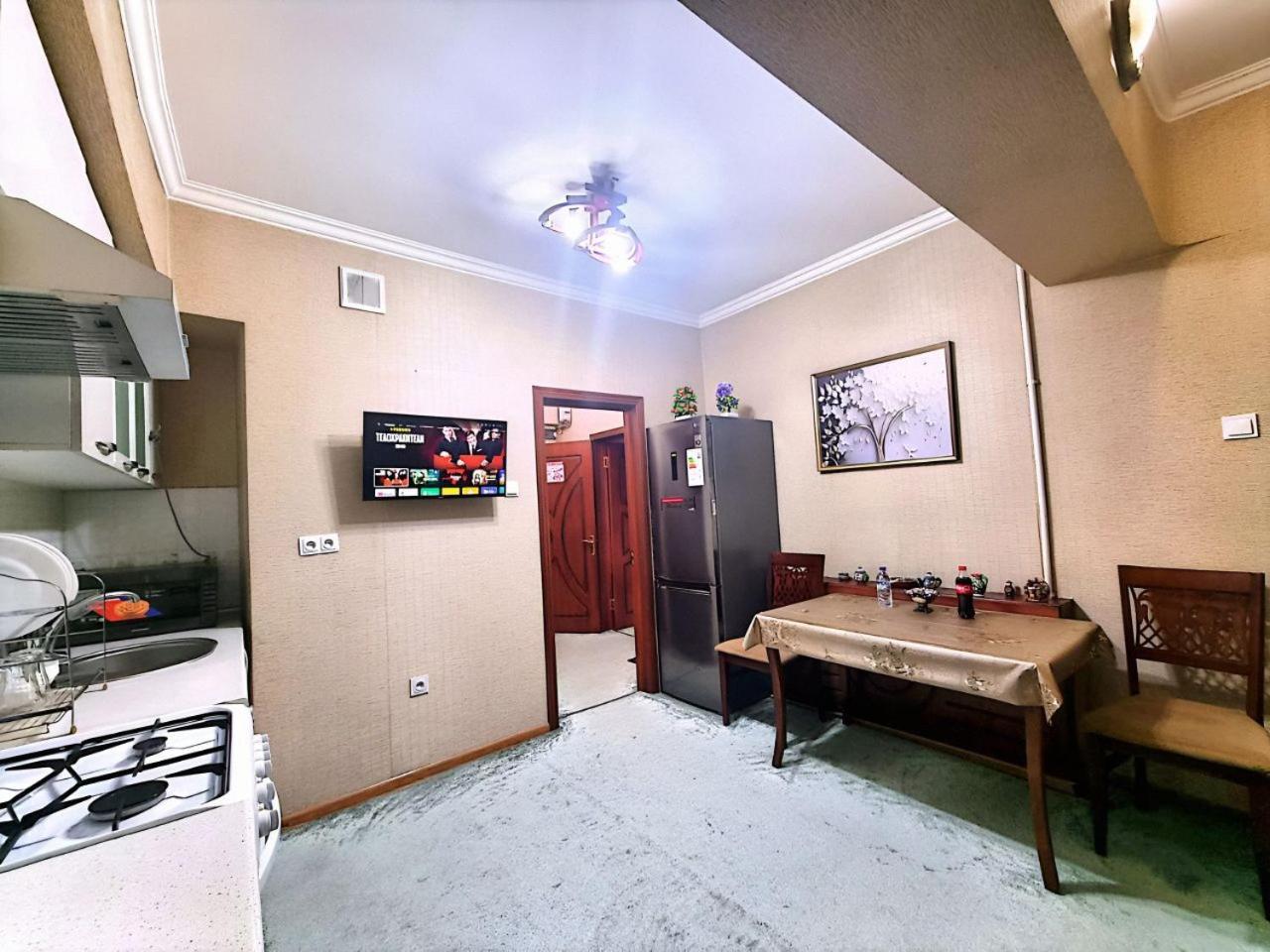 City Center Apartment 1 Tashkent Luaran gambar